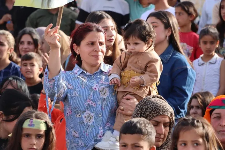 Gelê kantona Firatê 1’ê Gulanê pîroz kir