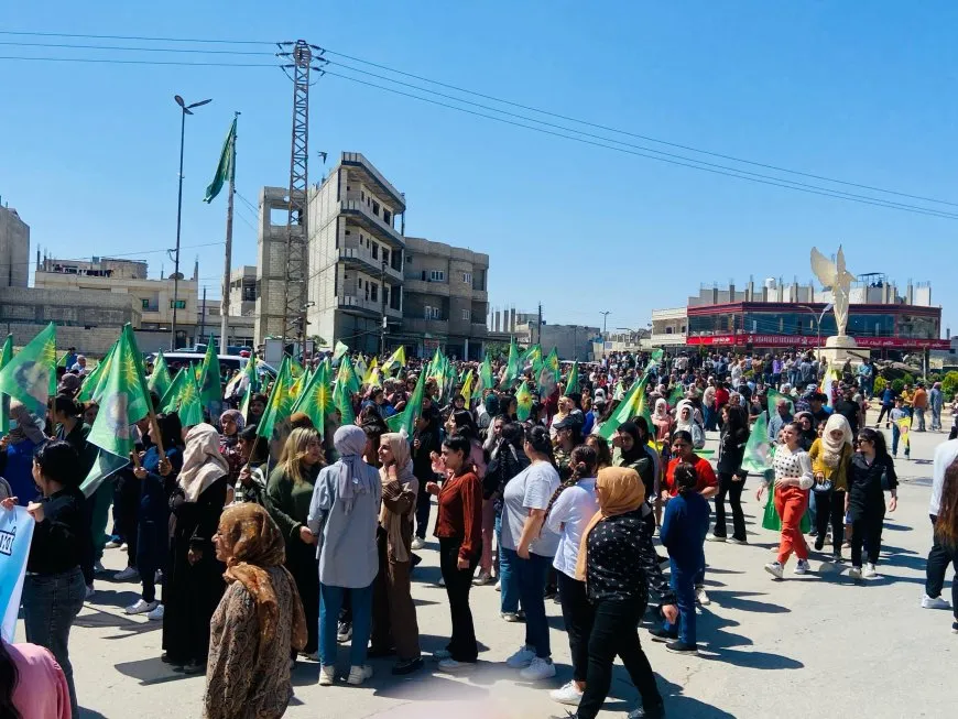 Li 4 bajaran bi hezaran jin ji bo azadiya fîzîkî ya Rêber Abdullah Ocalan dimeşin