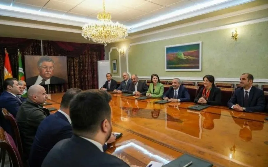 Serokê YNK: Gelê Kurd dostekî rastîn û hevrêyekî dilsoz winda kir