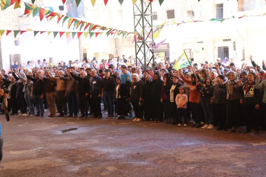 ‛Mîna şehîd Rizgar bê dudilî û tirs em aştiya civakê biparêzin’