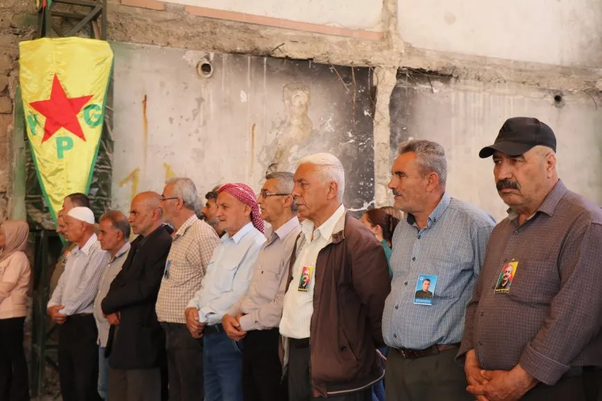 ‛Mîna şehîd Rizgar bê dudilî û tirs em aştiya civakê biparêzin’