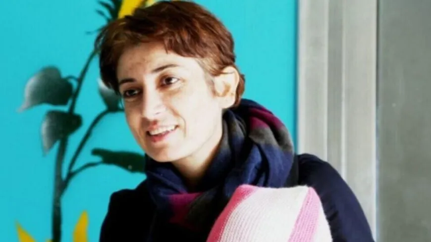 Ji bo Pexşan Ezîzî îmze hatin komkirin