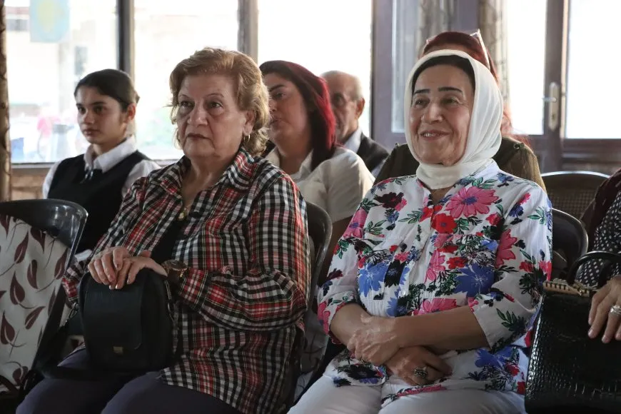 Têkildarî rewşa jinên Sûriyeyê û astengiyên pê re rû bi rû ne semîner