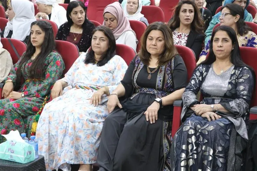Meclisa Jinan a TEV- DEM'ê kongreya xwe yekemîn li dar dixe