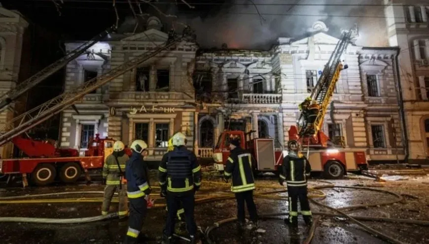 Ukrayna: Rûsiya êrişeke asmanî bireser Kîevê