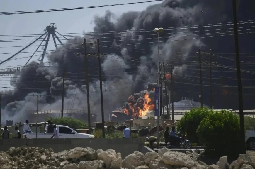 Sûdanê agirê depoyên petrolê yên li Port Sûdanê vemirand