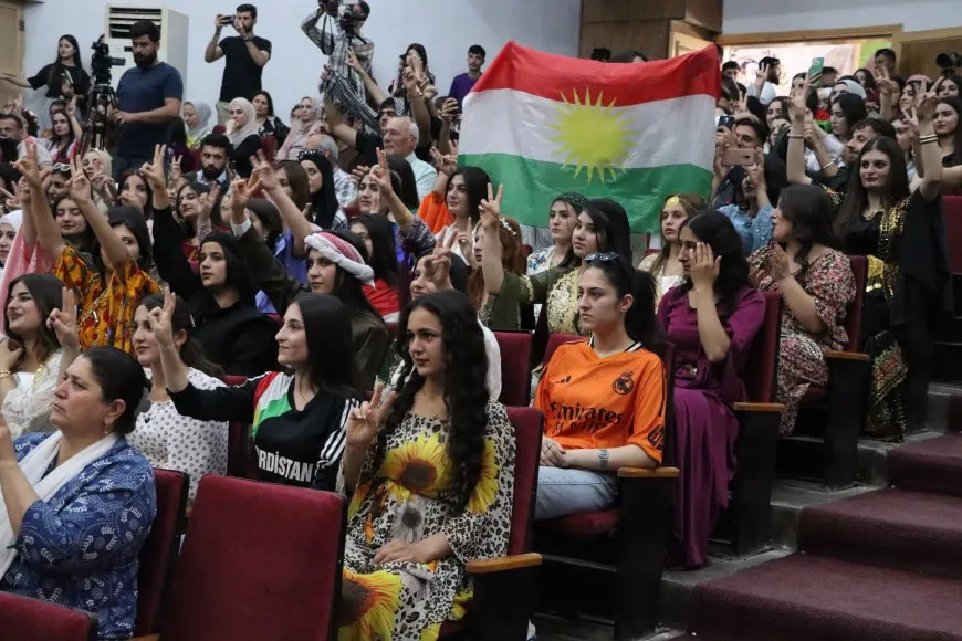 Li 3 navendan pîrozbahiyê Roja Zimanê Kurdî