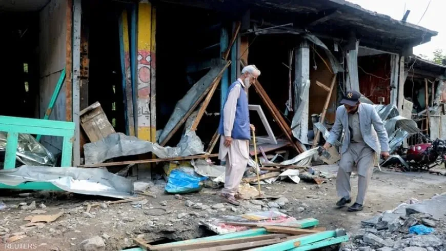 Pakistan: Di şer de 51 kes hatin kuştin