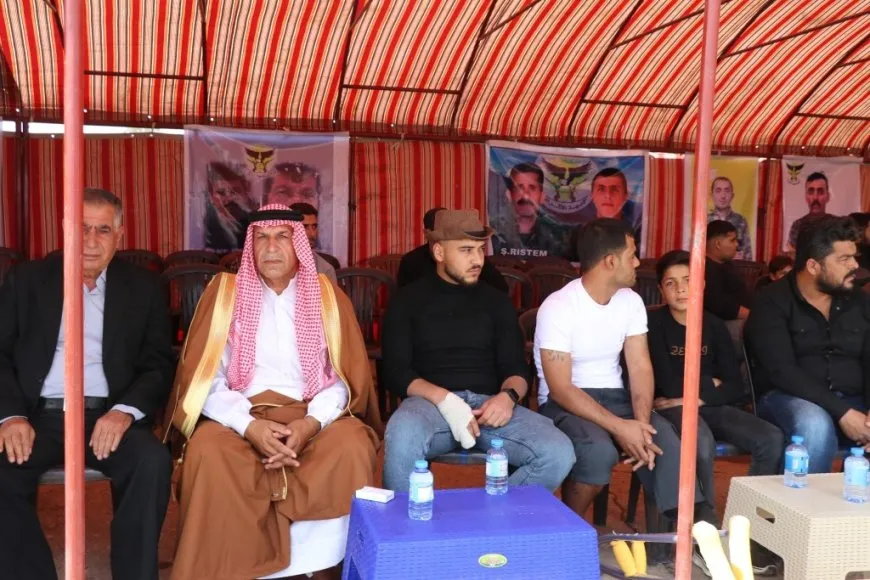 2 dewreyên şervanên Cebhet El Ekrad der çûn