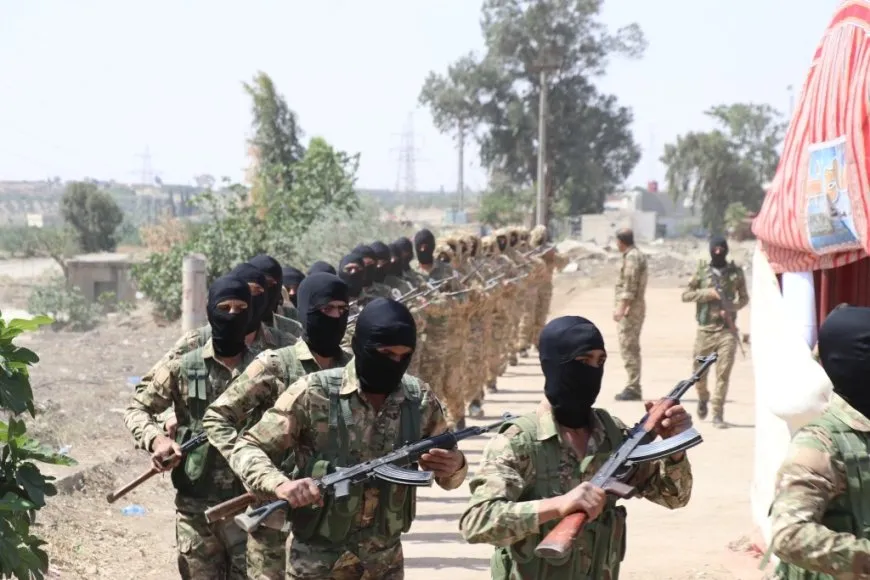2 dewreyên şervanên Cebhet El Ekrad der çûn