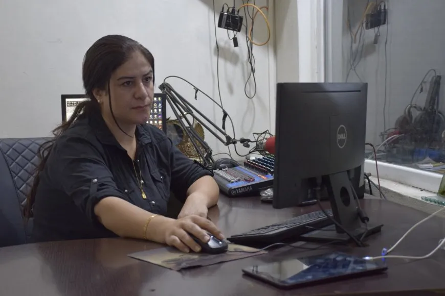 Dengê jinan û rengê jiyana hevbeş; Xabûr FM