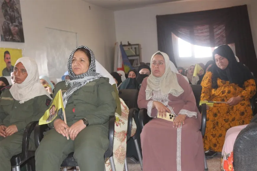 Kongra Star têkildarî azadiya Rêber Abdullah Ocalan civîn li dar xistin