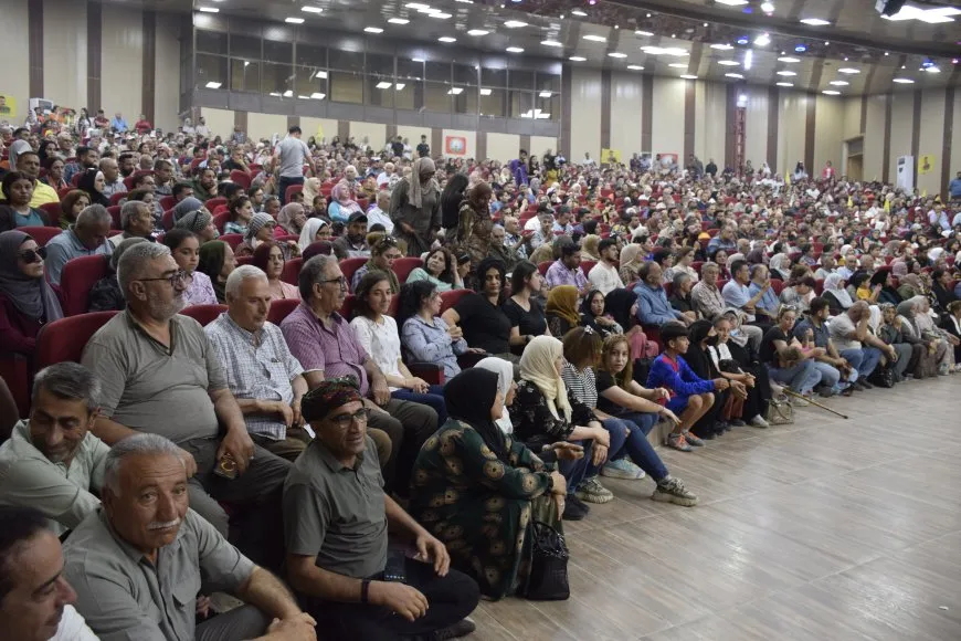 Her du damezrînerên PKK’ê şehîd Alî Haydar û Riza li gelek bajaran hatin bibîranîn