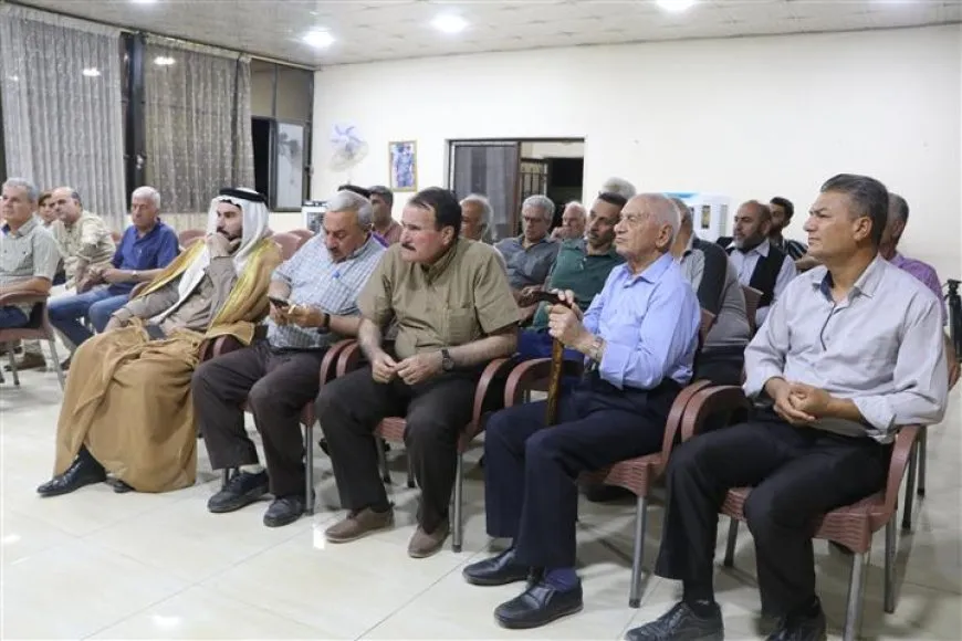Yekitiya Rewşenbîran semînerek li ser zimanê Kurdî da