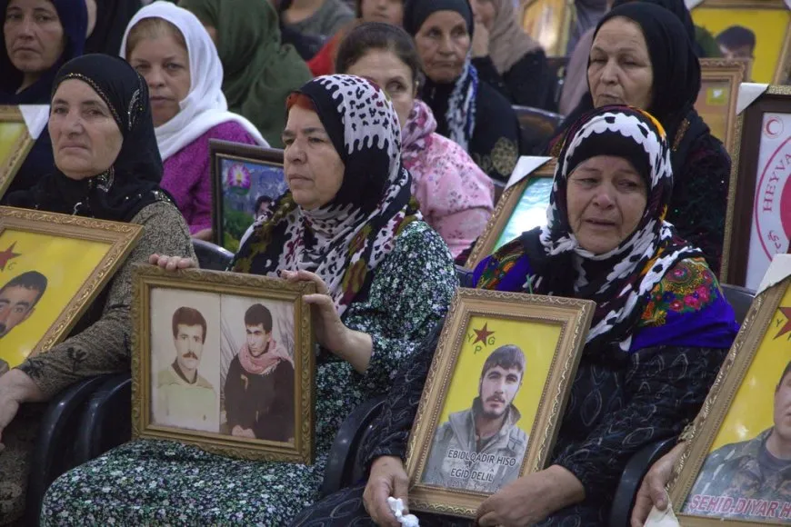 Şêniyên Cizîrê şehîd  Hakî Karer bi bîr anî