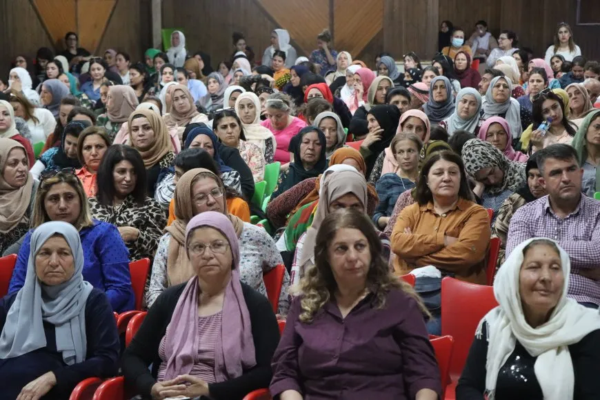 Şêniyên Cizîrê şehîd  Hakî Karer bi bîr anî