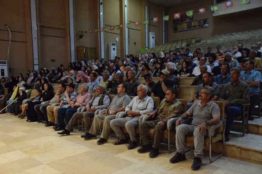 Şêniyên Cizîrê şehîd  Hakî Karer bi bîr anî