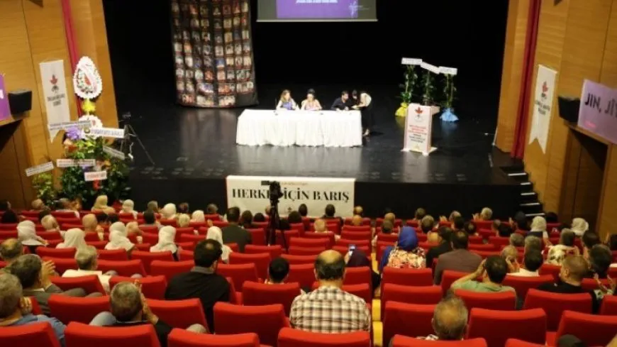 Leyla Guven: Pêngava PKK'ê firsendekê dîrokiye