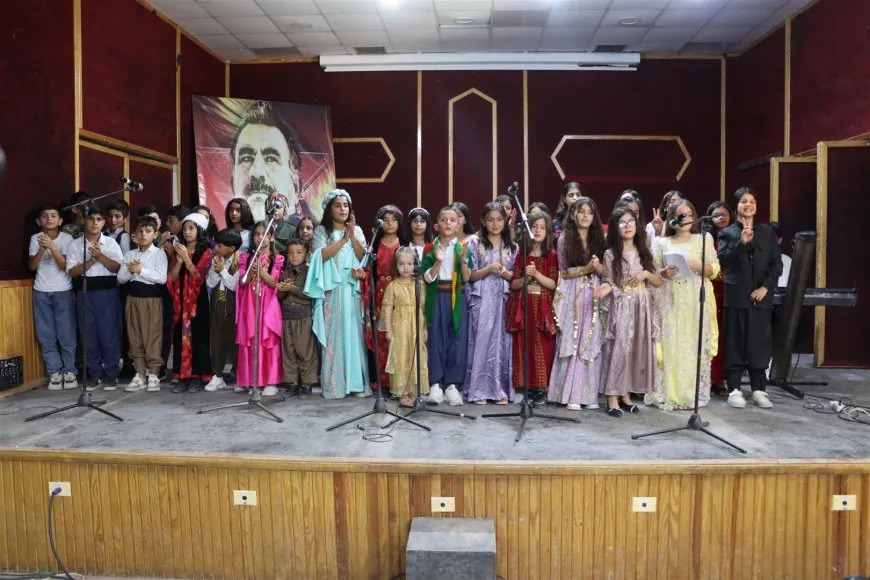 Bi boneya Cejna Zimanê Kurdî şahiyek hate lidarxistin