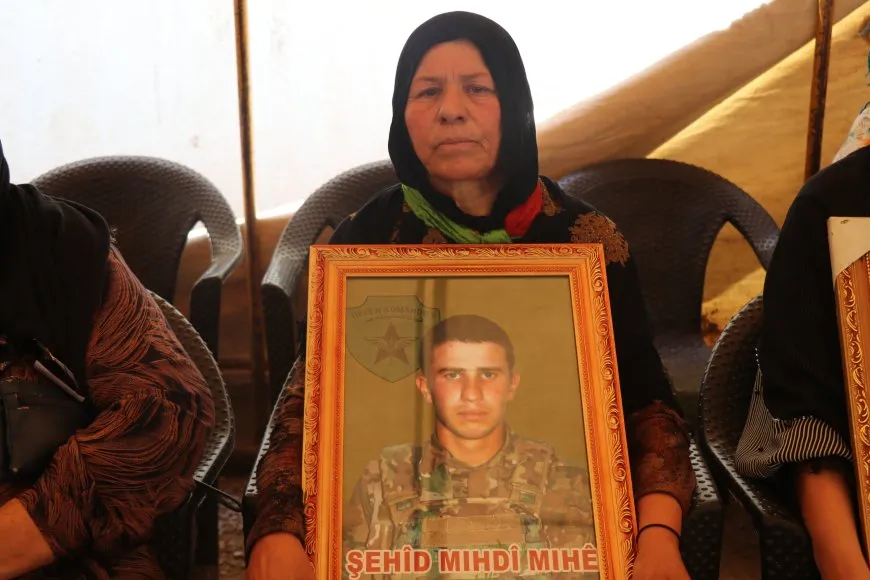 Sersaxî ji malbata şehîd Elî Şêr re hat xwestin