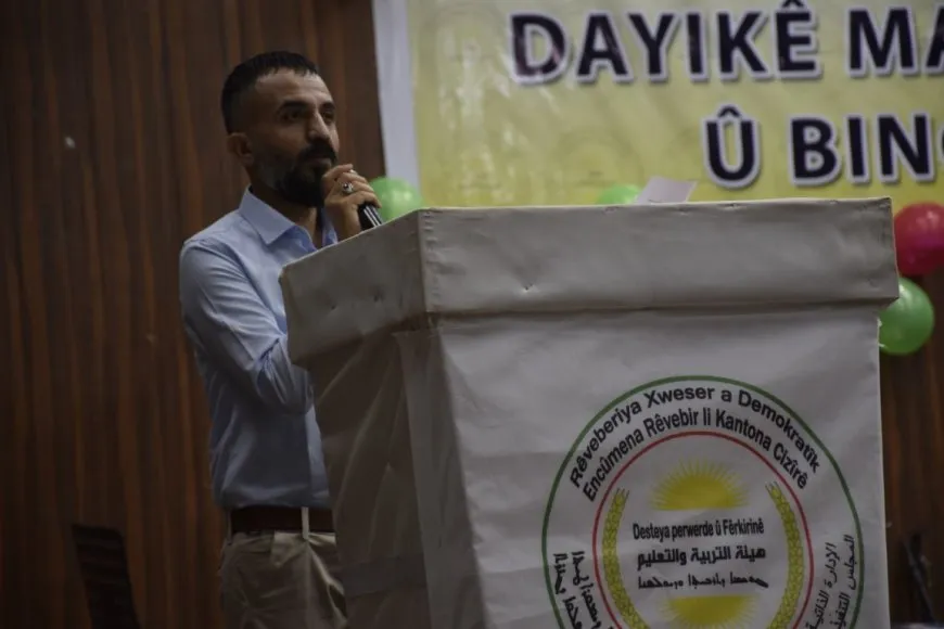 Li Hesekê bi boneya  Roja Zimanê Kurdî şahiyek li dar ket
