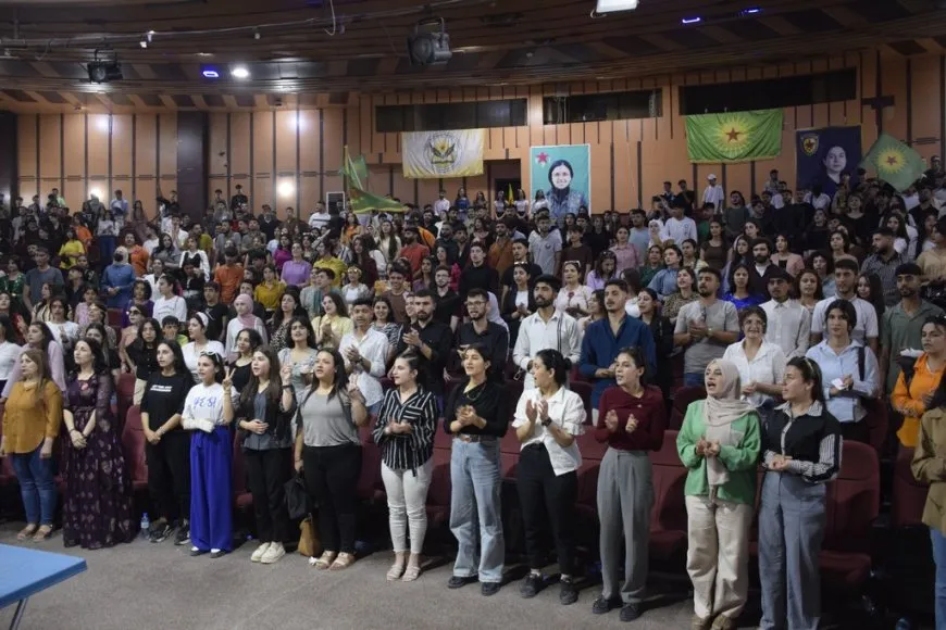 Li Hesekê Xwendekarên Welatparêz konferansek li dar xist