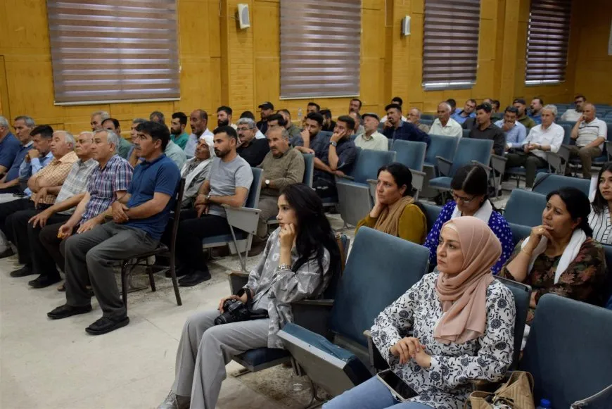 Xelkê Dirbêsiyê di civîna şaredariyê de pêşniyarên başkirina xizmetguzariyê kirin