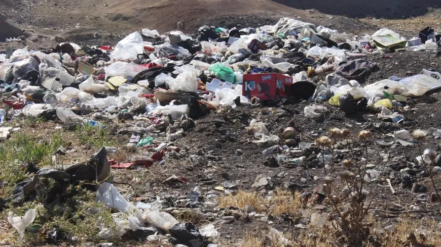 Şêniyên Çilaxayê ji ber pirsgirêka çopê bi gazinc in
