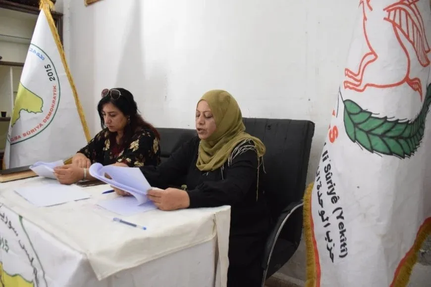 Di panela li Reqayê de xurtkirina aştiya navxweyî û bihêzkirina jinan hat gotûbêjkirin