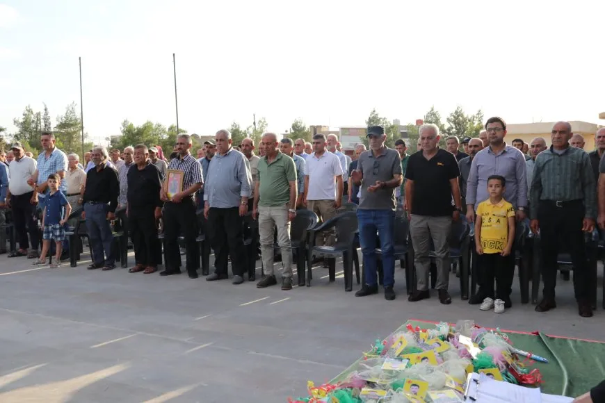 Xelkê Qamişloyê bi merasîmek heybet 128 pakrewan bi bîr anîn