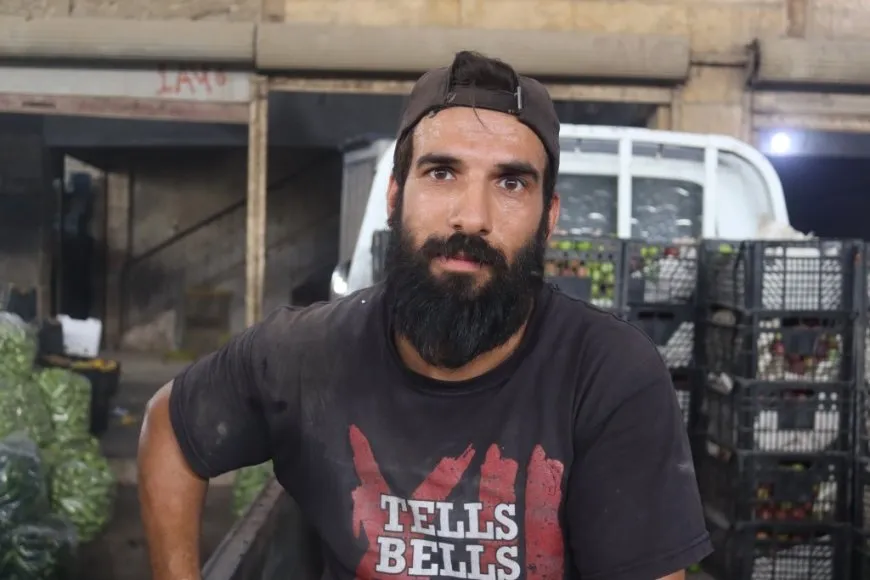 Sûka El Hal a Reqayê; navenda belavkirina sebze û fêkiyan li herêmê ye
