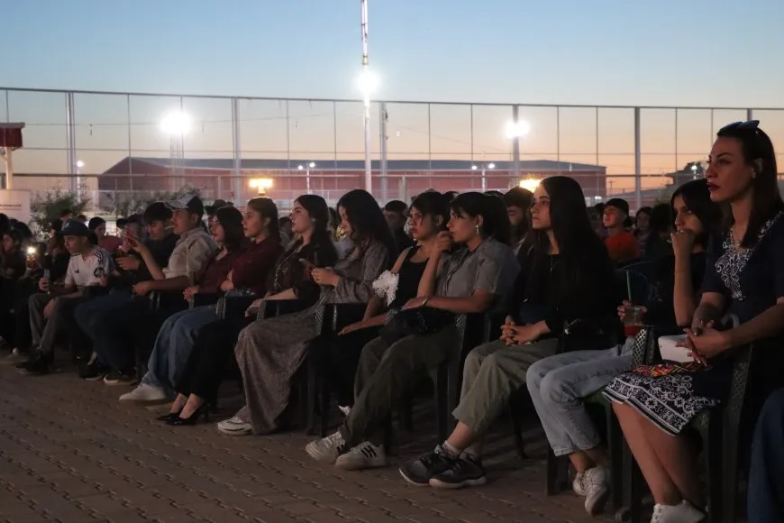 Mijarên fîlmên roja berî dawî; destdirêjî û afirandina hêzê