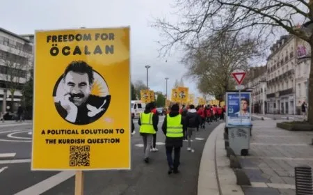 Kampanyaya 'Ez dixwazim bi Abdullah Ocalan re hevdîtinê bikim' hat destpêkirin