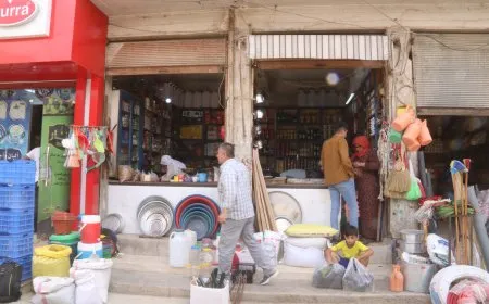 Dikaneke ku çîroka 80 salan vedibêje