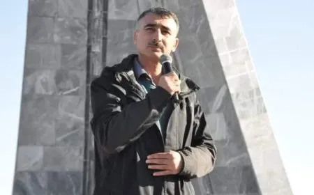 Rêveberiya Xweser şehîd Ferhad Dêrik bi bîr anî