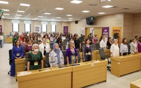 Kongra Star: Jinên Kurd hêza zindî ya ruhê şoreşger in