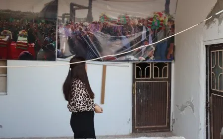 Keça Emîne Weysî: Em ê xewn û xeyalên wan pêk bînin