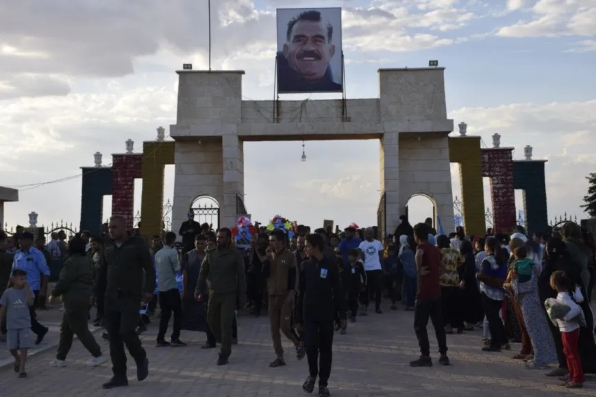 Bi merasîmek heybet xelkê Hesekê sê şehîd oxir kirin