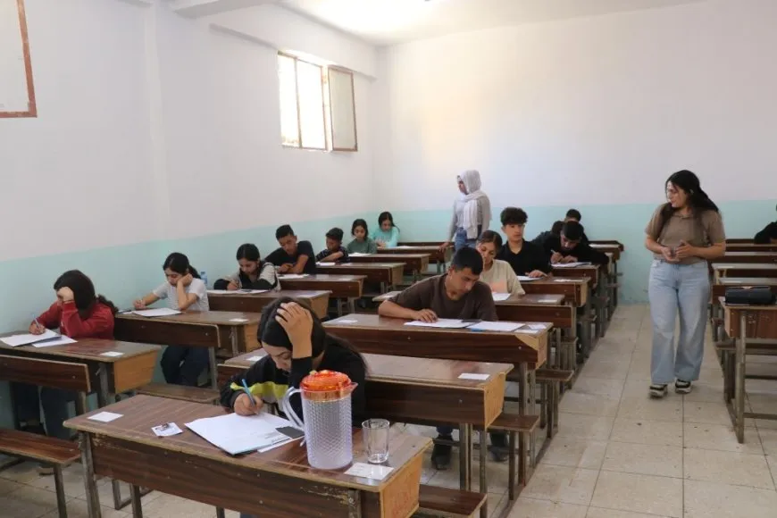 Ezmûnên refên 9 û 12`an ên serbest dest pê kir
