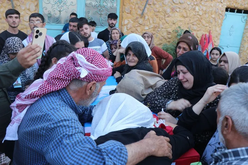 Xelkê Helebê şehîd Merwan spart axê