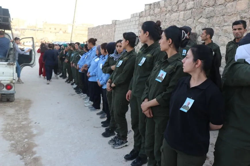 Xelkê Helebê şehîd Merwan spart axê