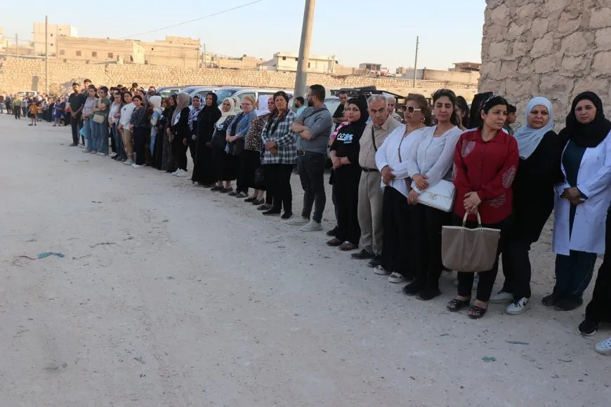Xelkê Helebê şehîd Merwan spart axê