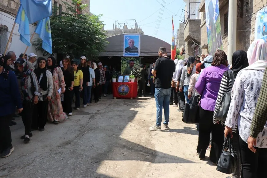 Sersaxî ji malbata şehîd Merwan re hat xwestin