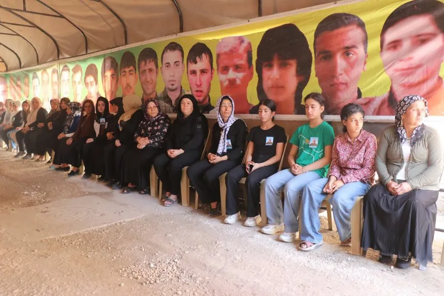Sersaxî ji malbata şehîd Merwan re hat xwestin