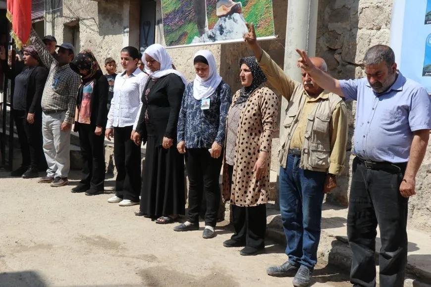 Sersaxî ji malbata şehîd Merwan re hat xwestin