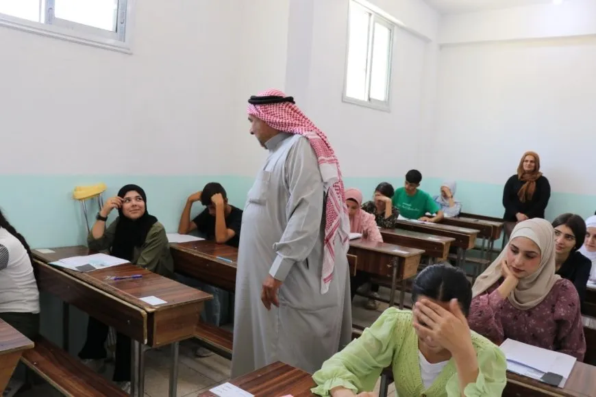 Ezmûnên amadehî û zanîngehan dest pê kir