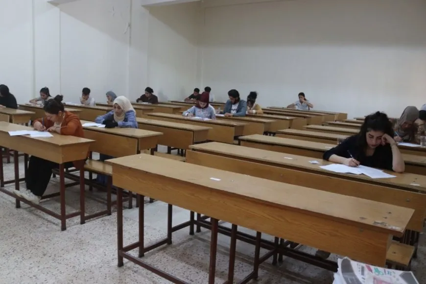 Ezmûnên amadehî û zanîngehan dest pê kir