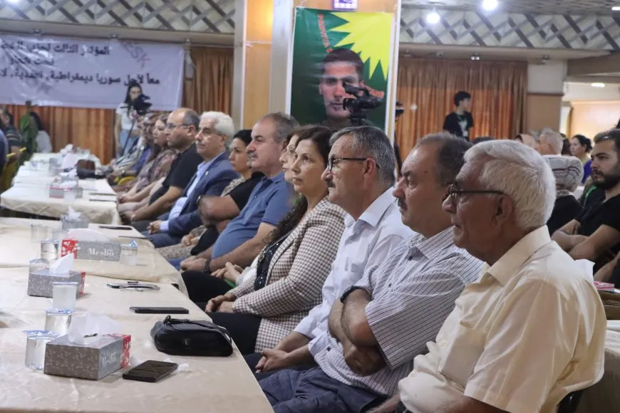 Partiya Kesk a Demokrat kongreya xwe li dar dixe