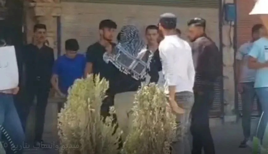 Çeteyan li Efrînê xwepêşandêr revandin