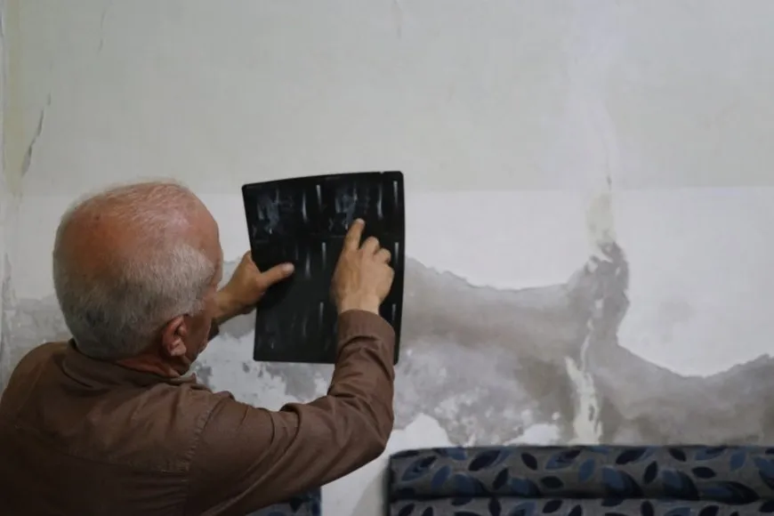 Ji Efrîn heta Tebqayê malbata Reşo dermankirina alternatîf dike